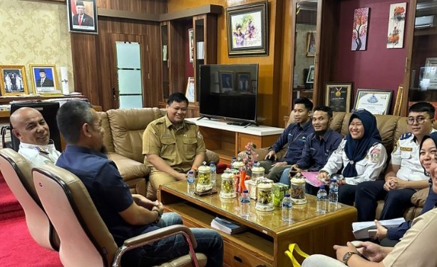 PLN Cabang Pengkalan Balai Dukung Program Pemkab Banyuasin Terang.