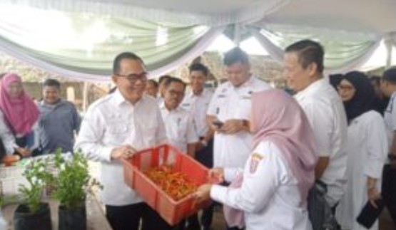 Kembali Gelar Pasar Murah, Pj Bupati Banyuasin : Meringankan Masyarakat di Bulan Puasa.