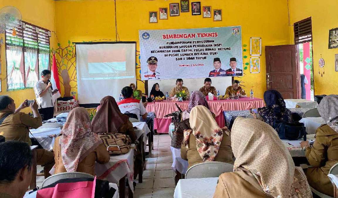 Disdik Kabupaten Banyuasin Menggelar Bintek Penyusunan KSP di SDN 1 Suak Tapeh.