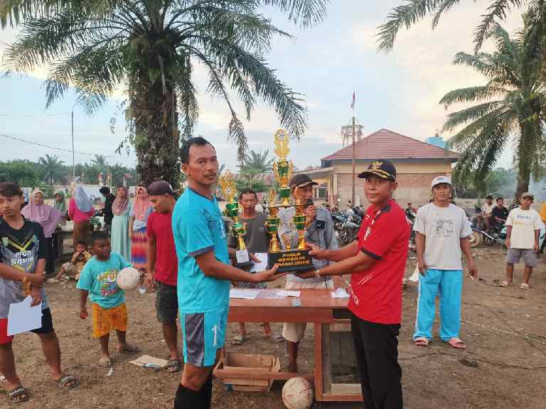 Tournament Sepakbola Tingkat RT Desa Wonosari, Tim Predator Kandaskan Gramang.