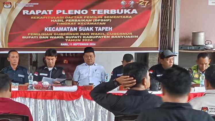 Ketua Panwaslu Kecamatan Suak Tapeh Hadiri Rapat Pleno Terbuka Rekapitulasi DPSHP Tingkat Kecamatan.