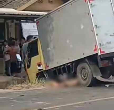 Lakalantas Beruntun di Desa Lubuk Lancang Tewaskan 1 Pengendara Sepeda Motor, Ini Kronologis ?