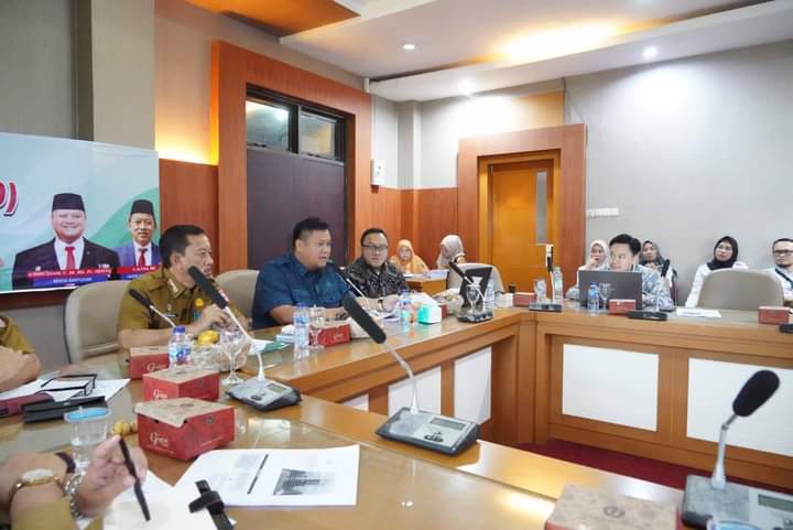 Sekda dan Kadis Koperindag Banyuasin Ikuti Rapat FGD.