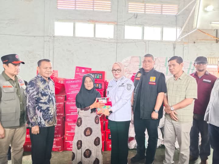 Netta Indian Salurkan Bantuan untuk Korban Banjir