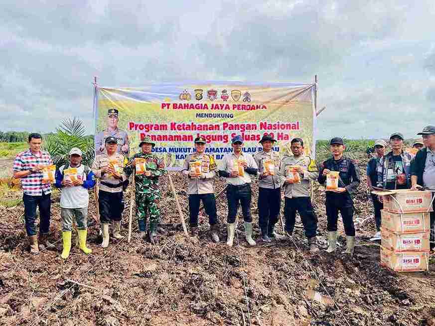 Kapolsek Pulau Rimau Hadiri Penanaman Jagung 1 Juta Hektare di Desa Mukut
