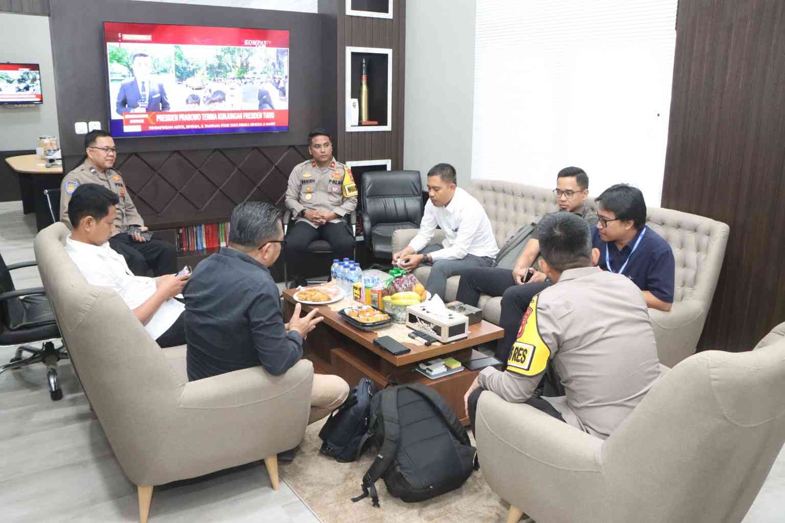 Kapolres Banyuasin Sambut Kedatangan Tim BPK RI di Polres Banyuasin