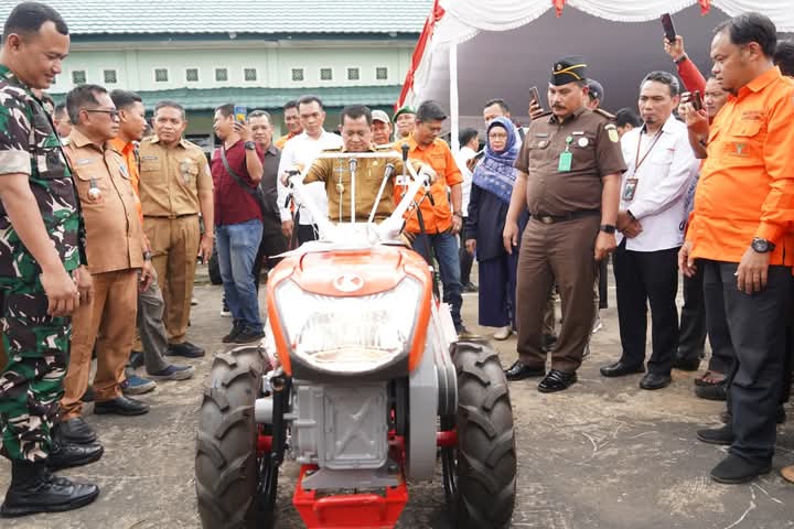 Pemkab Banyuasin Terima Bantuan Alsintan untuk Dukung Swasembada Pangan
