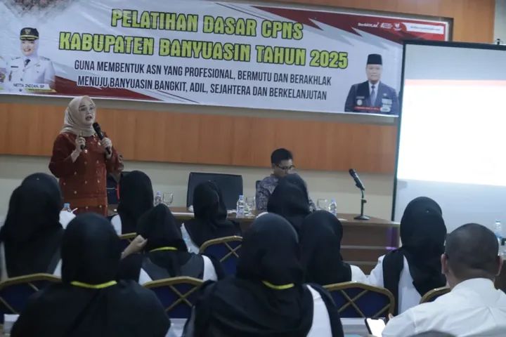 Latsar CPNS Banyuasin, Wabup Netta Berikan Materi Kewaspadaan Dini Bahaya Narkoba