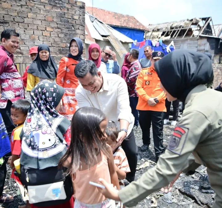 Bupati Askolani Ambil Sikap Cepat: 18 Rumah Korban Kebakaran Tanjung Lago Langsung Direlokasi Tahun Ini!