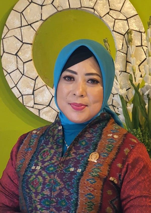 DPRD Fraksi Golkar, Farida Ahcyati Rochim. Dukung Program MBG, Ingatkan Soal Kualitas Pengelolaan