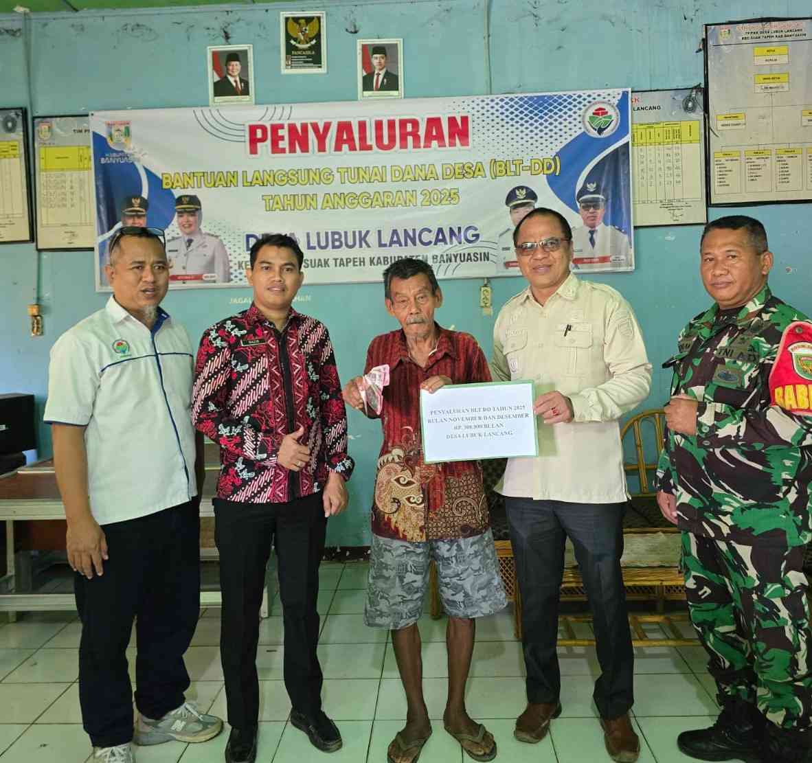 BLT Dana Desa Tahap Terakhir Disalurkan, 52 KPM di Lubuk Lancang Terima Rp600 Ribu