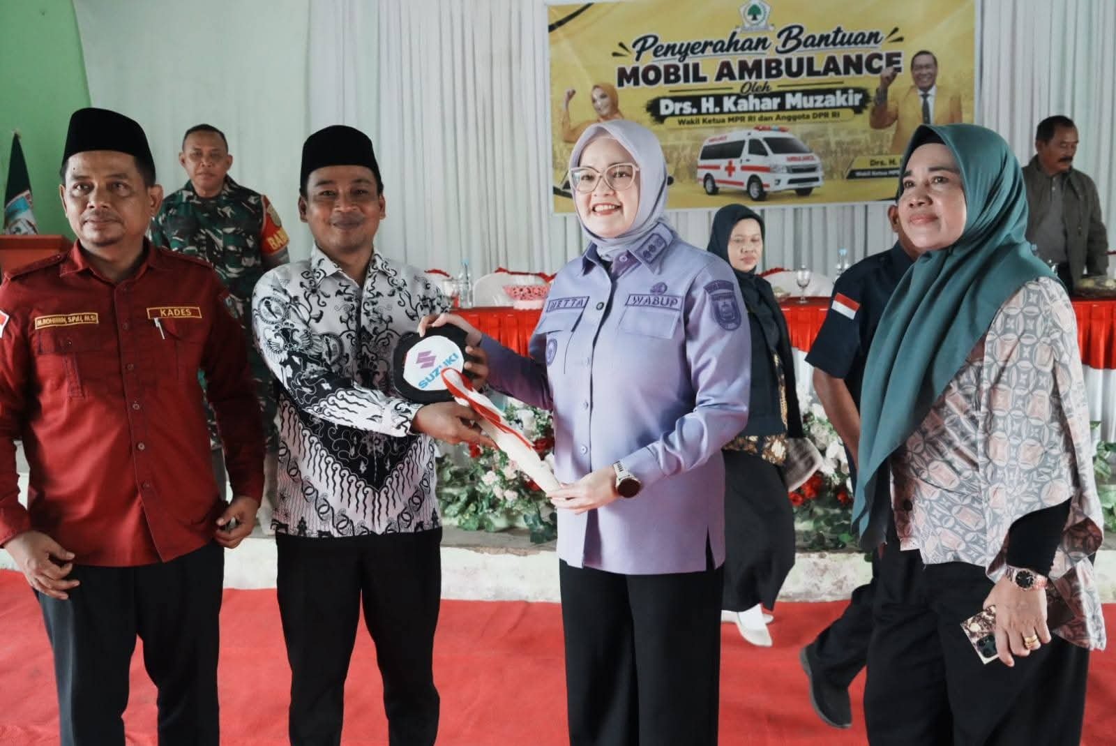 Serah Terima Ambulan Desa Daya Makmur, Perkuat Pelayanan Masyarakat