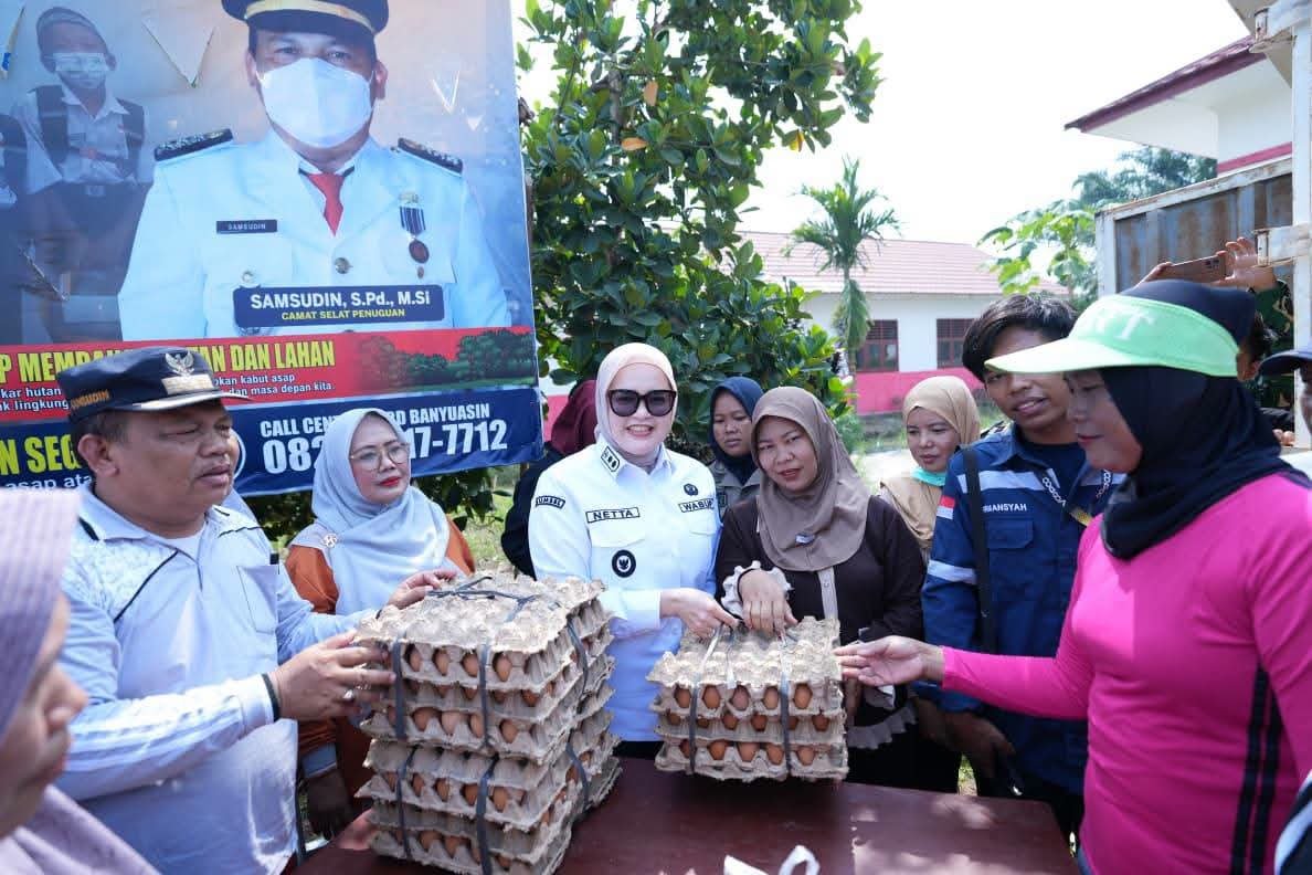 Semangat Kebersamaan Warnai Puncak Hari Jadi ke-8 Kecamatan Selat Penuguan
